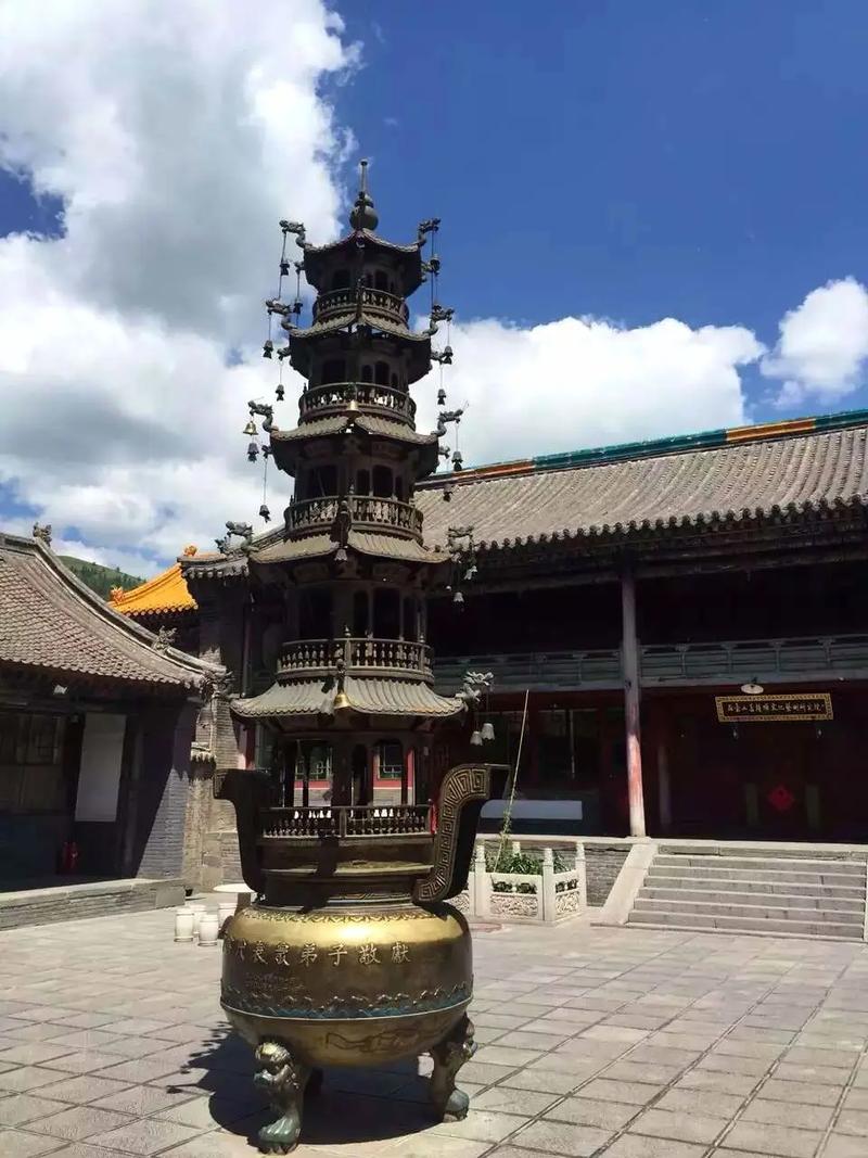 袁泉夏雨合作的作品长津湖成国庆档热门 袁泉夏雨合作的作品长津湖成国庆档热门