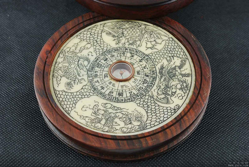 如何正确佩戴罗盘 佩戴罗盘有哪些注意事项 如何正确佩戴罗盘 佩戴罗盘有哪些注意事项