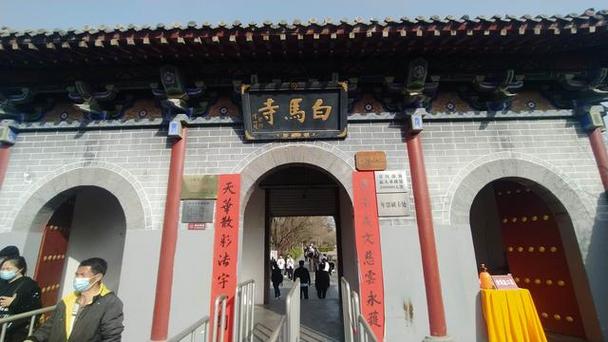 怎么虐水瓶座 水瓶座2025年将要发生的好事