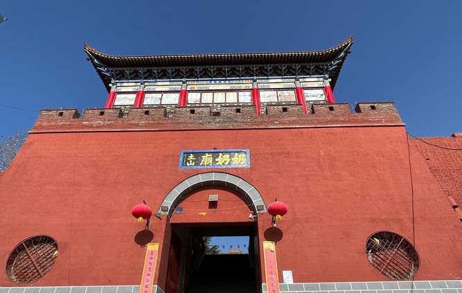 张译参加北京电影节张译电影节上的谦让