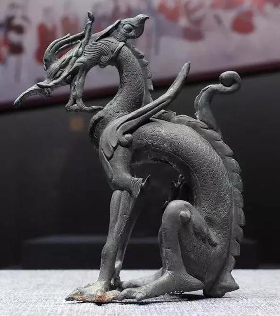 生肖属狗人的五行与财运