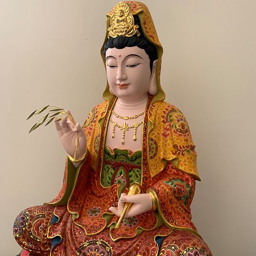 2025年11月属蛇的感情运势 2025年11月属蛇的感情运势