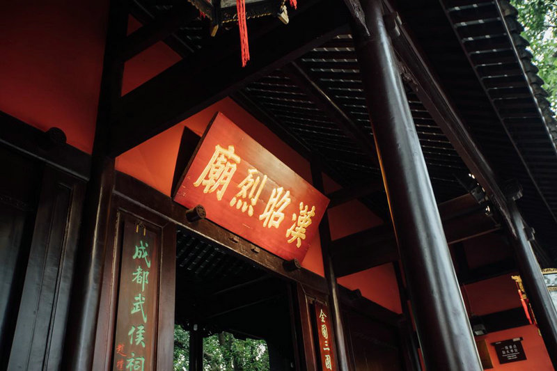 梦见被眼镜蛇咬了意味着什么 梦见被眼镜蛇咬了意味着什么