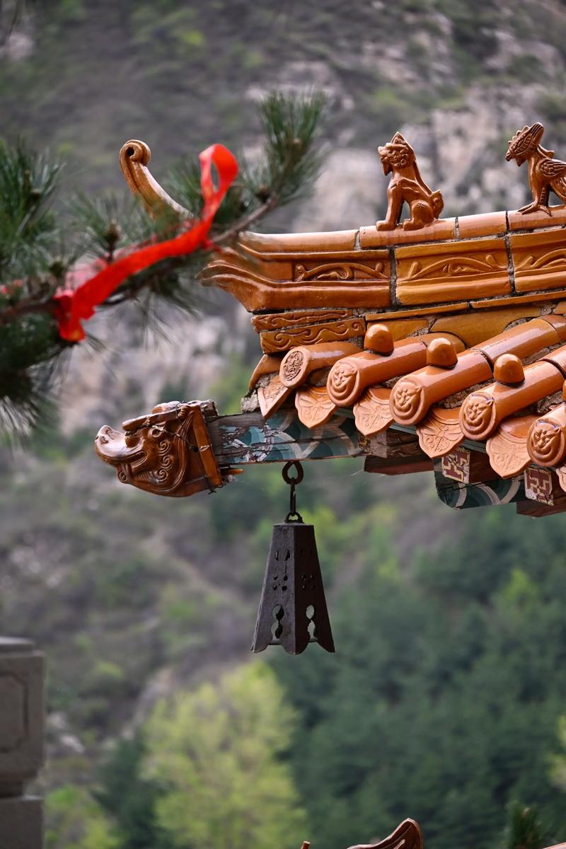 水瓶座女追求物质吗 水瓶男会讨厌主动追求的女孩子吗