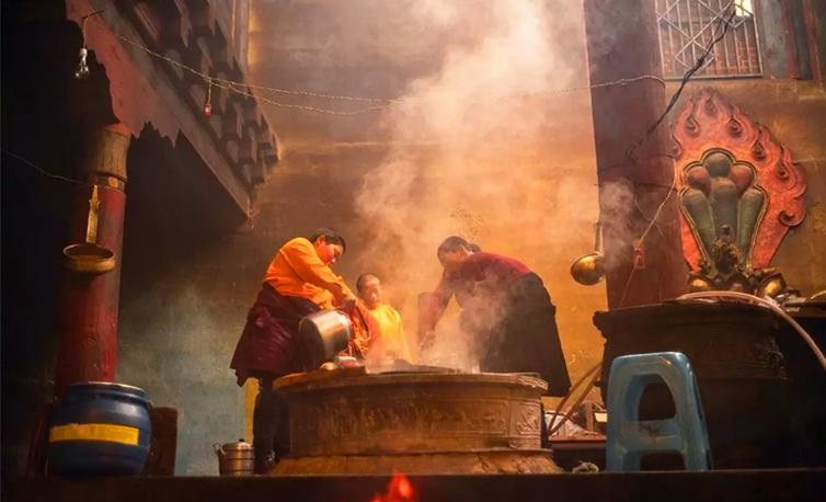 狮子男跟摩羯女在一起会怎样,摩羯女和狮子男在