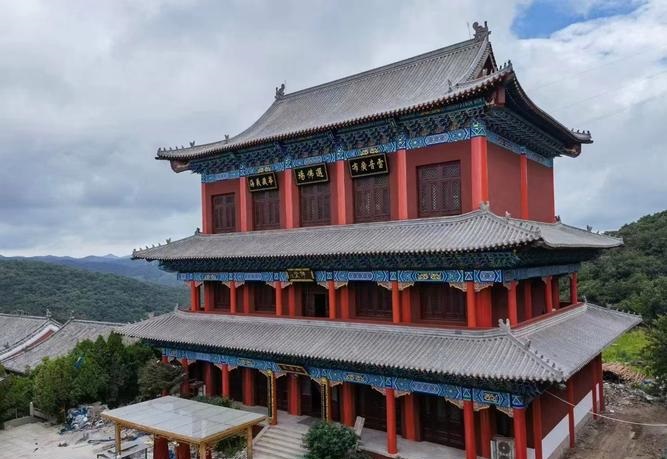 2025年星座运势完整版，唐立淇水瓶座2025年运势完