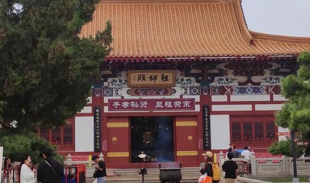 i hate love-i hate u,i love u歌词中英文？