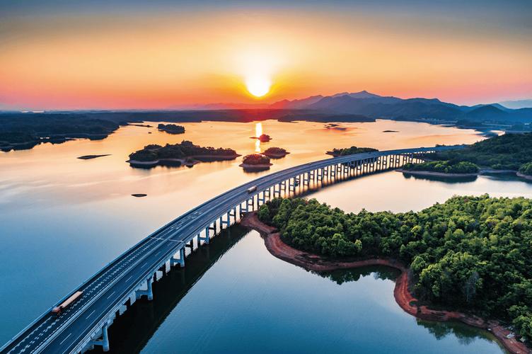 公司起名大法能否影响配偶外貌的艺术形象表现(公司起名大法是否能影响配偶