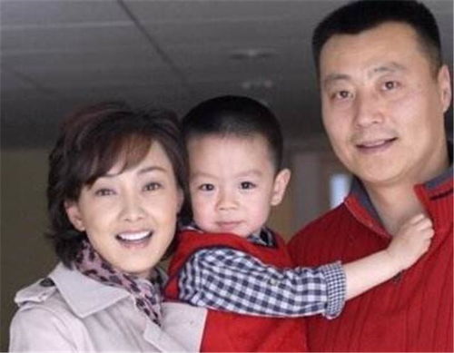 坚强岁月雪豹演员表_雪豹坚强岁月片尾曲坚强的人