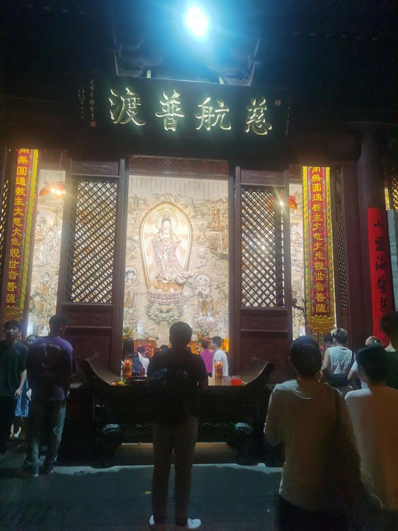 周家蔚绯闻事件佘诗曼罕返港聚会,这组拆不 周家蔚绯闻事件佘诗曼罕返港聚会,这组拆不