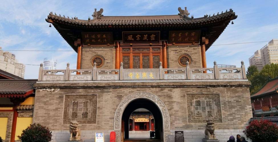 央视主持人工资排行榜2019新闻联播主持人工资