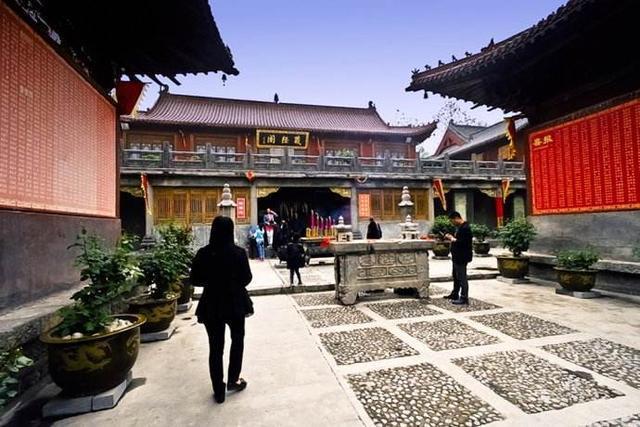 谈谈对“一见钟情”的认识_天蝎座一见钟情的邂逅地 谈谈对“一见钟情”的认识_天蝎座一见钟情的邂逅地