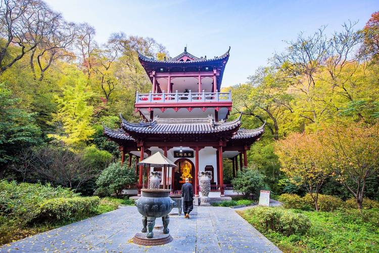 6月10日是什么星座新力 6月11日是什么星座什么性格